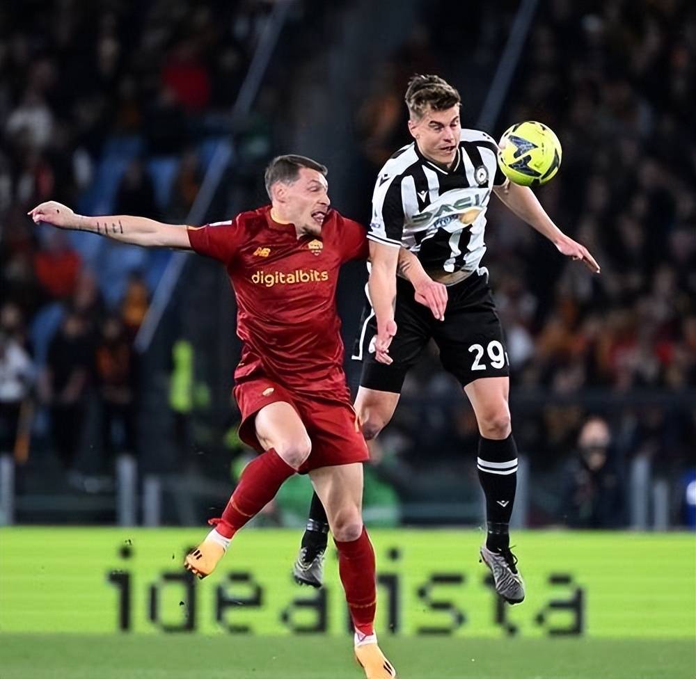 佛罗伦萨客场战胜乌迪内斯，重新上演逆转好戏的简单介绍