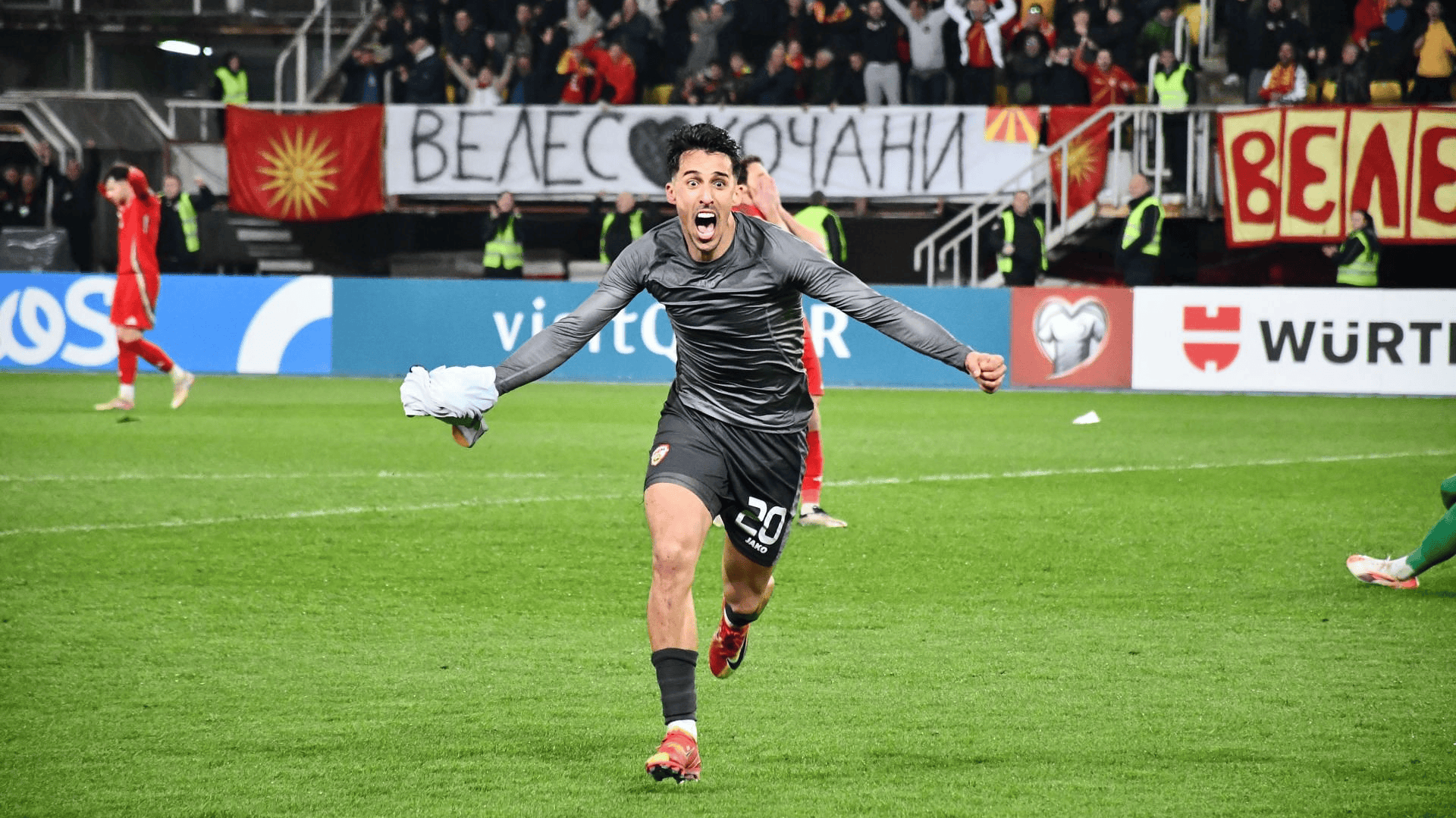 包含瑞典客场擒波兰，欧预赛开门红的词条