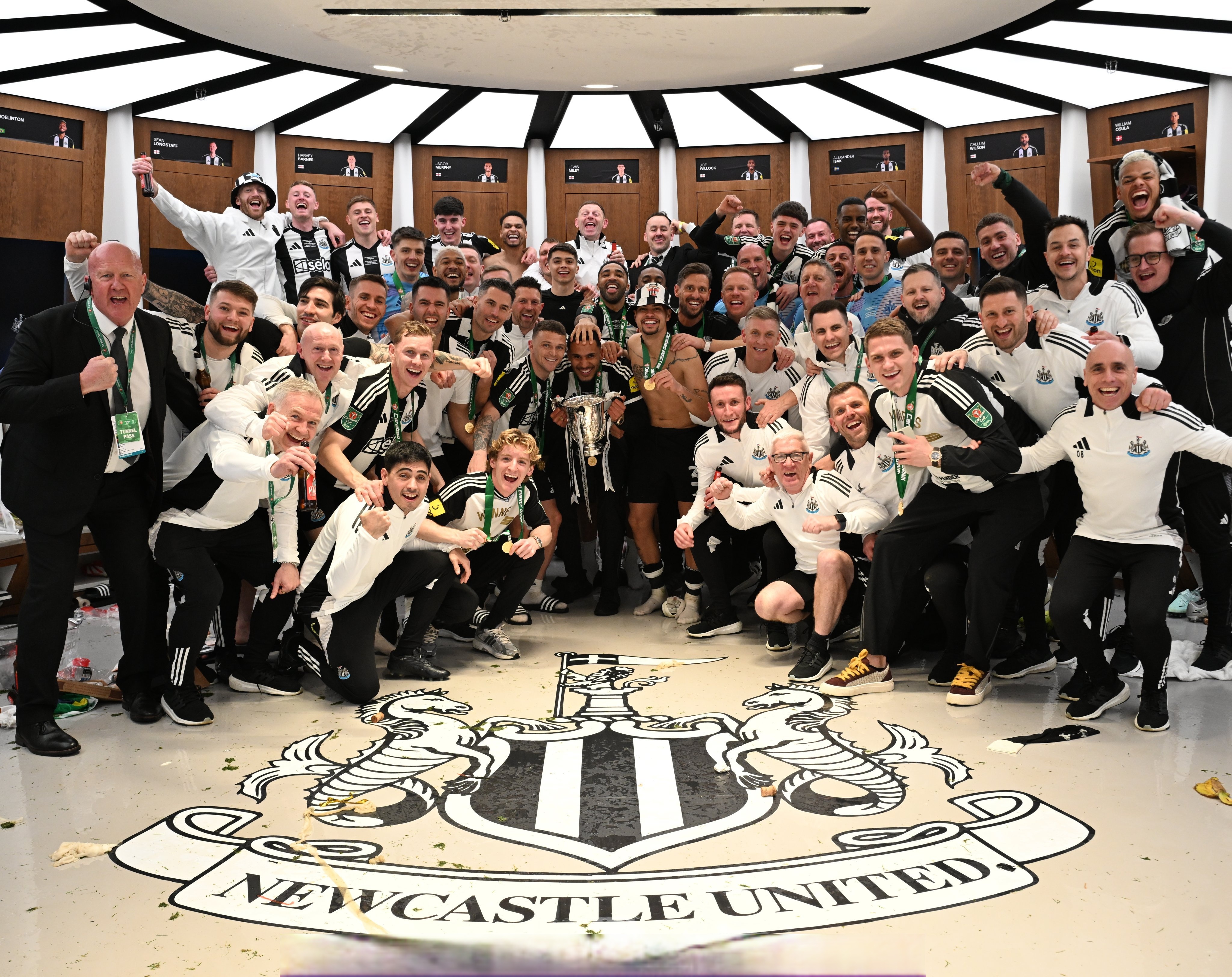 世俱杯2025-纽波特县连续不败,客场打平维冈竞技的简单介绍