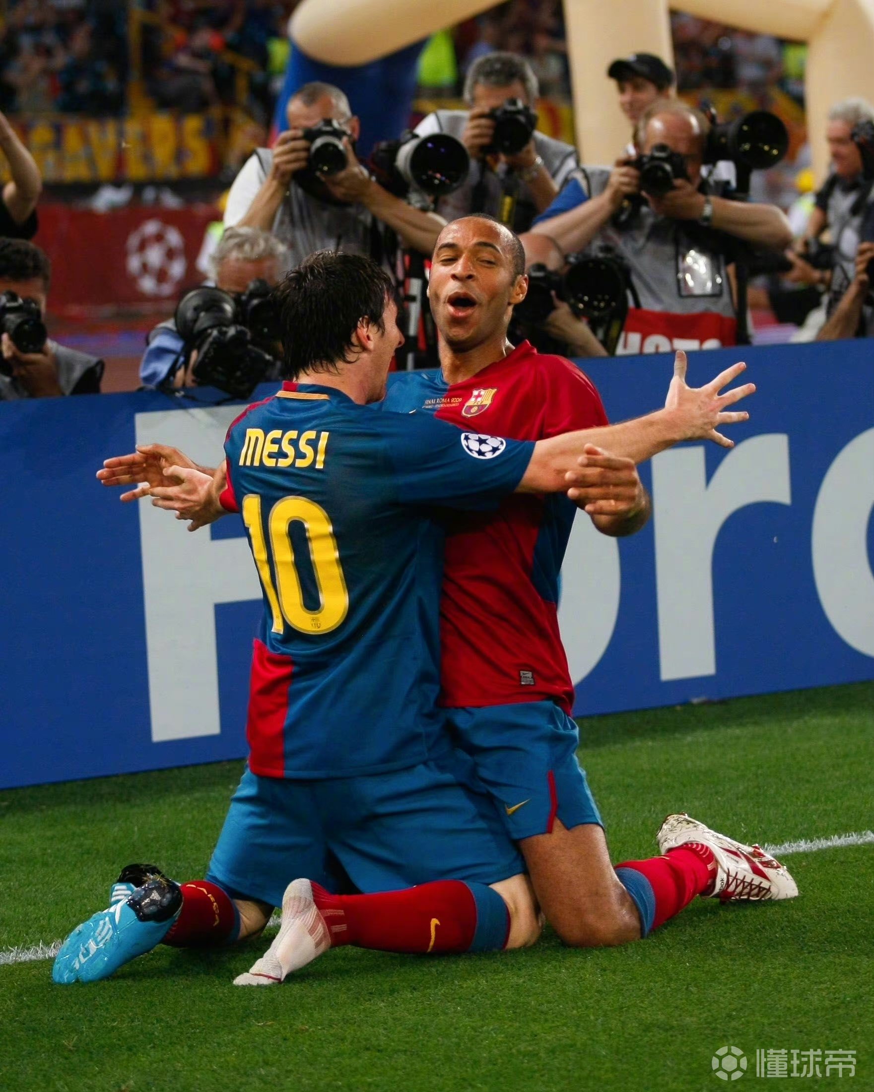 巴塞罗那逆转胜,赢得欧冠关键战 巴塞罗那逆转胜,赢得欧冠关键战