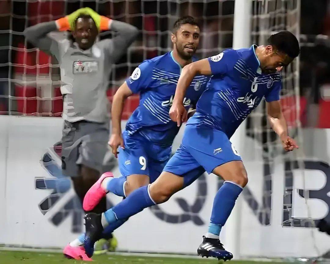 关于阿联酋球队亚冠表现抢眼,赢得全场掌声的信息 关于阿联酋球队亚冠表现抢眼,赢得全场掌声的信息