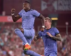 世俱杯官网-阿尔梅里亚德比失利，寻求进步之路