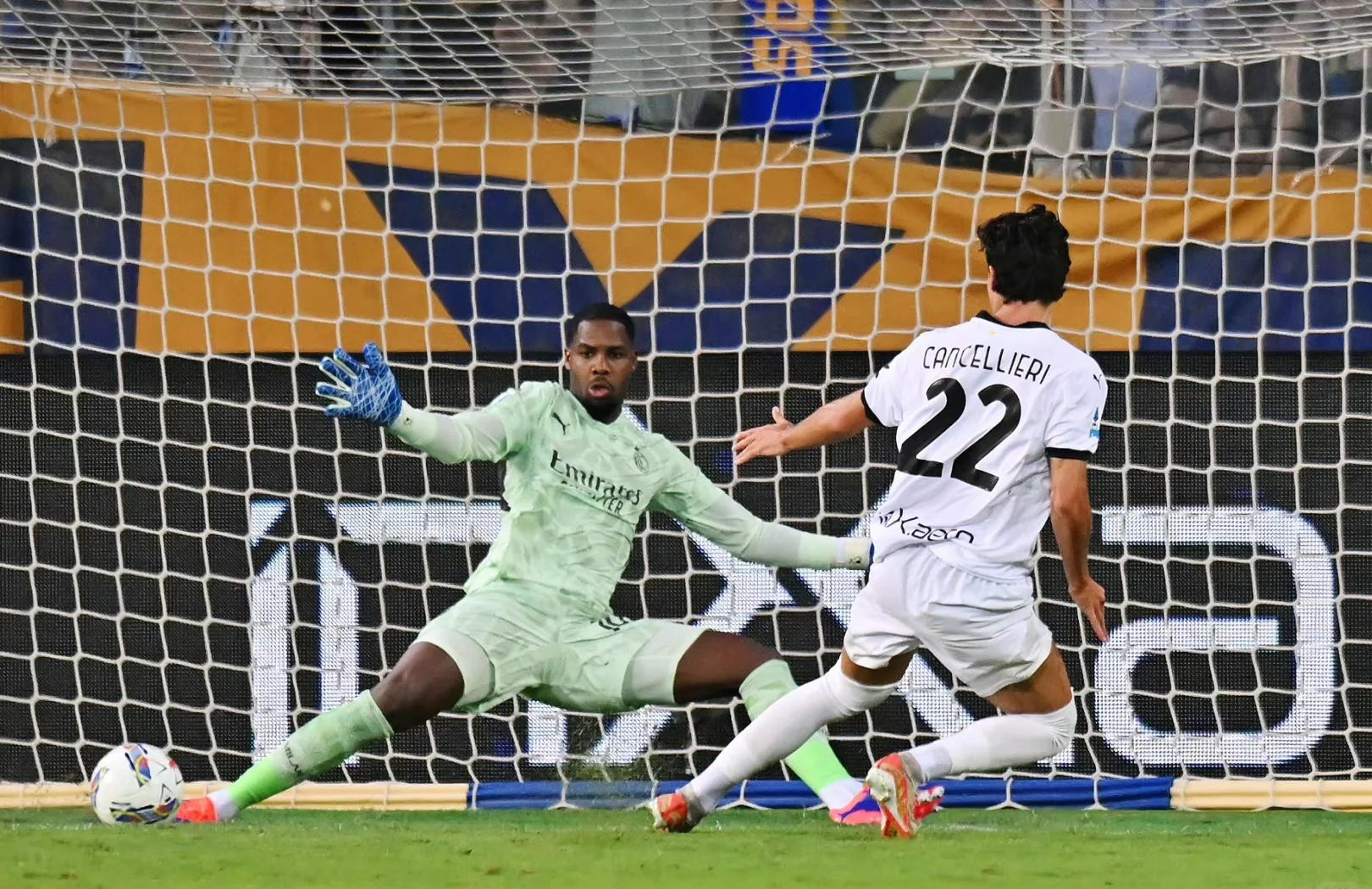 世俱杯分组-AC米兰主场失利,卫冕梦或告吹