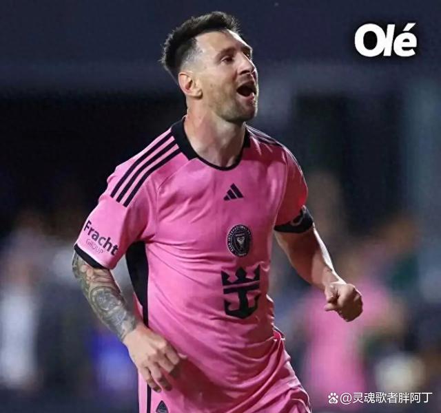 世俱杯决赛-引爆场面！球员实力展现引发狂热的简单介绍