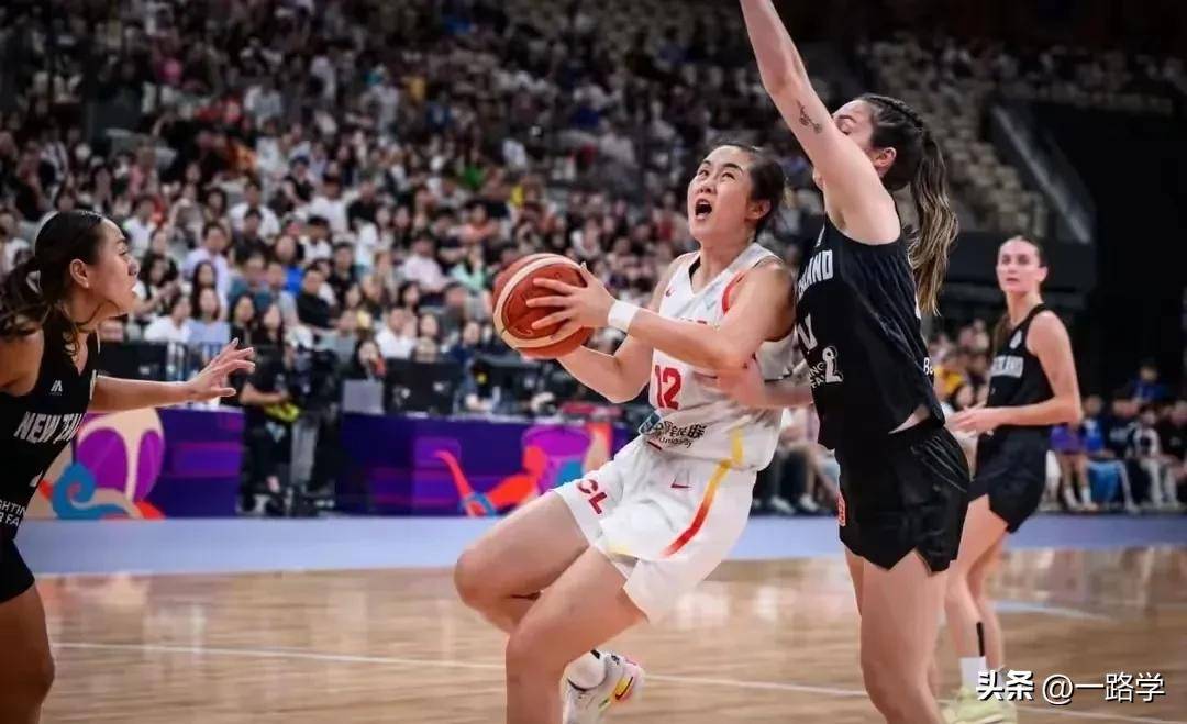 世俱杯官网-亚洲杯篮球赛火热开赛，球队展现实力