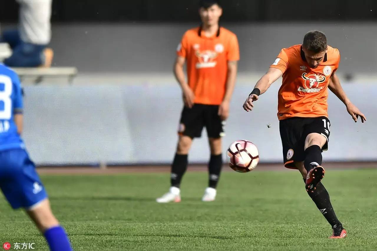 世俱杯分组-北京人和胜负难测，全队士气高昂迎接比赛挑战