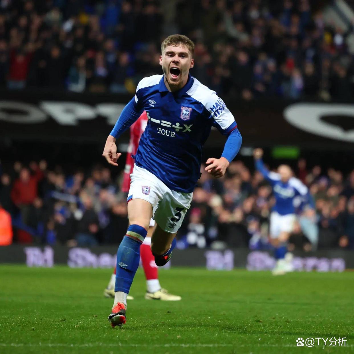 狼队逐渐回暖,英超保级路仍任重道远 狼队逐渐回暖,英超保级路仍任重道远