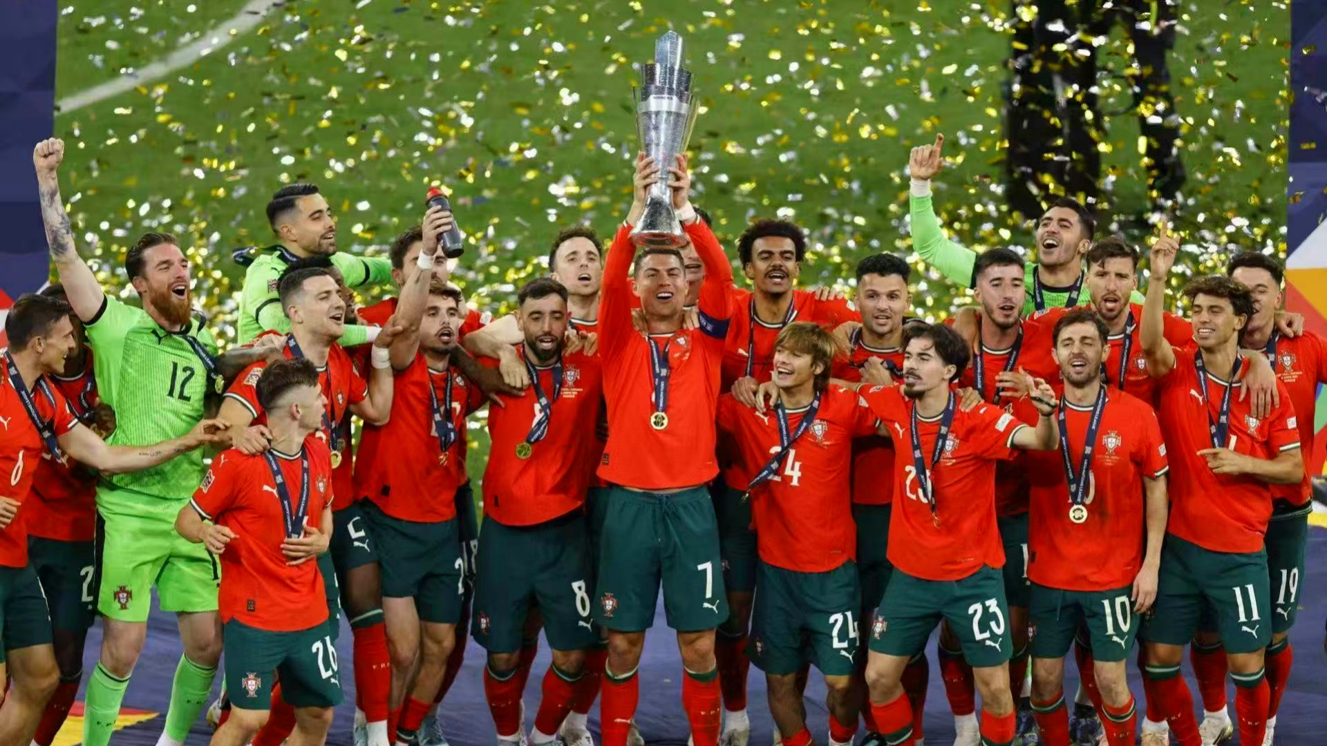 世俱杯冠军-包含欧洲杯四强产生，葡萄牙队晋级半决赛的词条