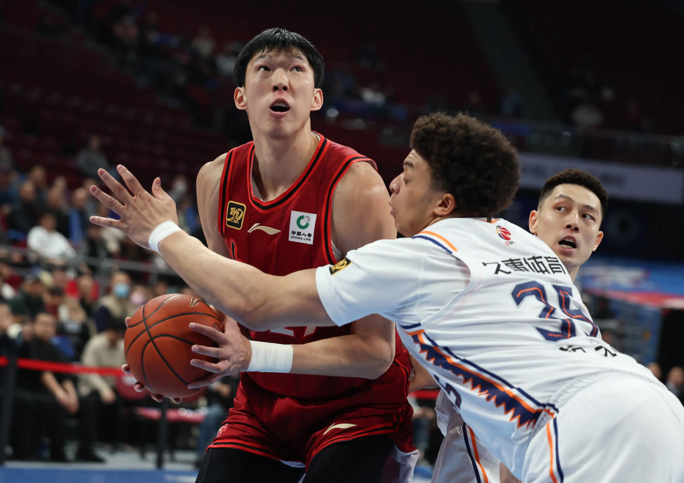 辽宁队击败强敌，展现超强比赛实力