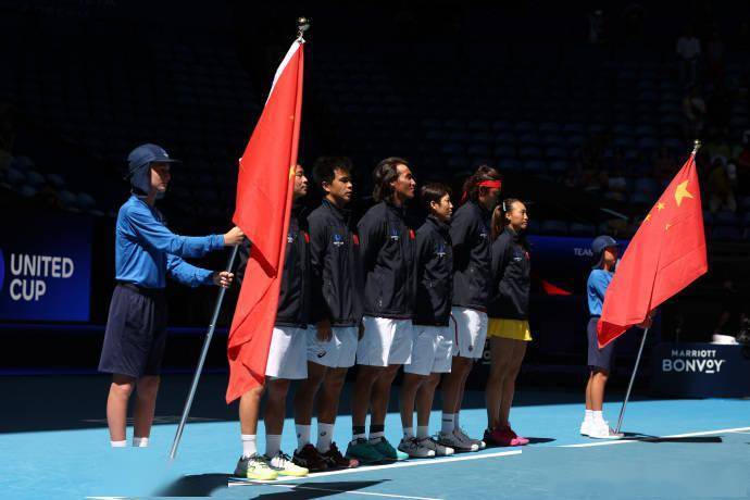 关于俄罗斯运动员发挥出色，实现集体突破的信息