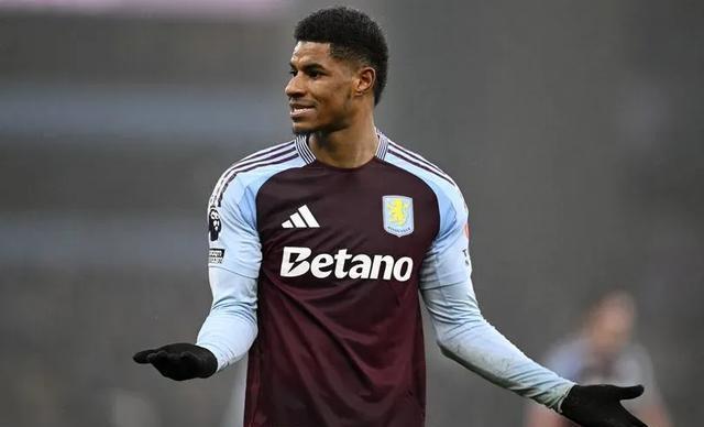 世俱杯冠军-曼联新援拉什福德表现出色，获得球迷点赞