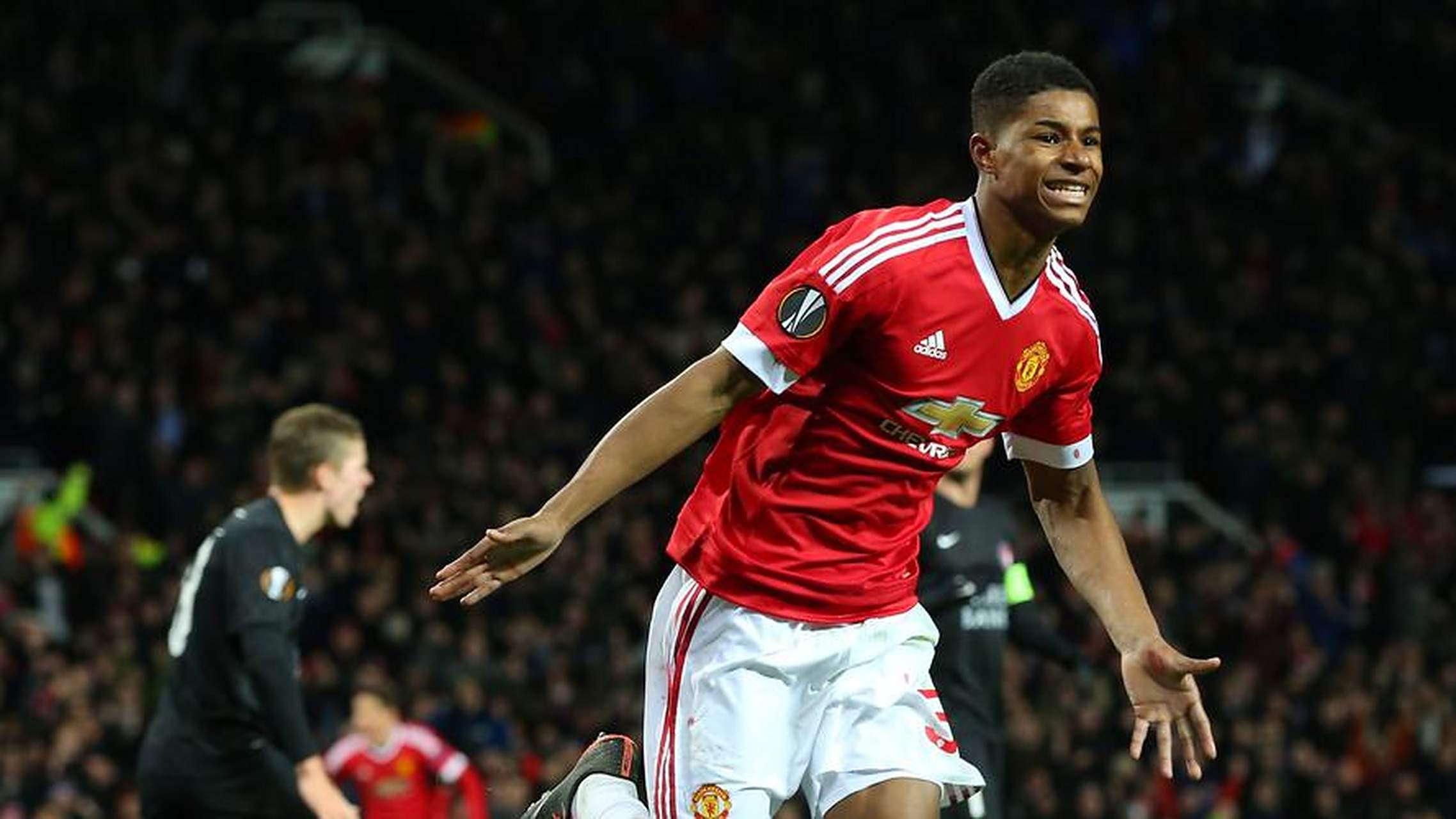 曼联新援拉什福德表现出色，获得球迷点赞