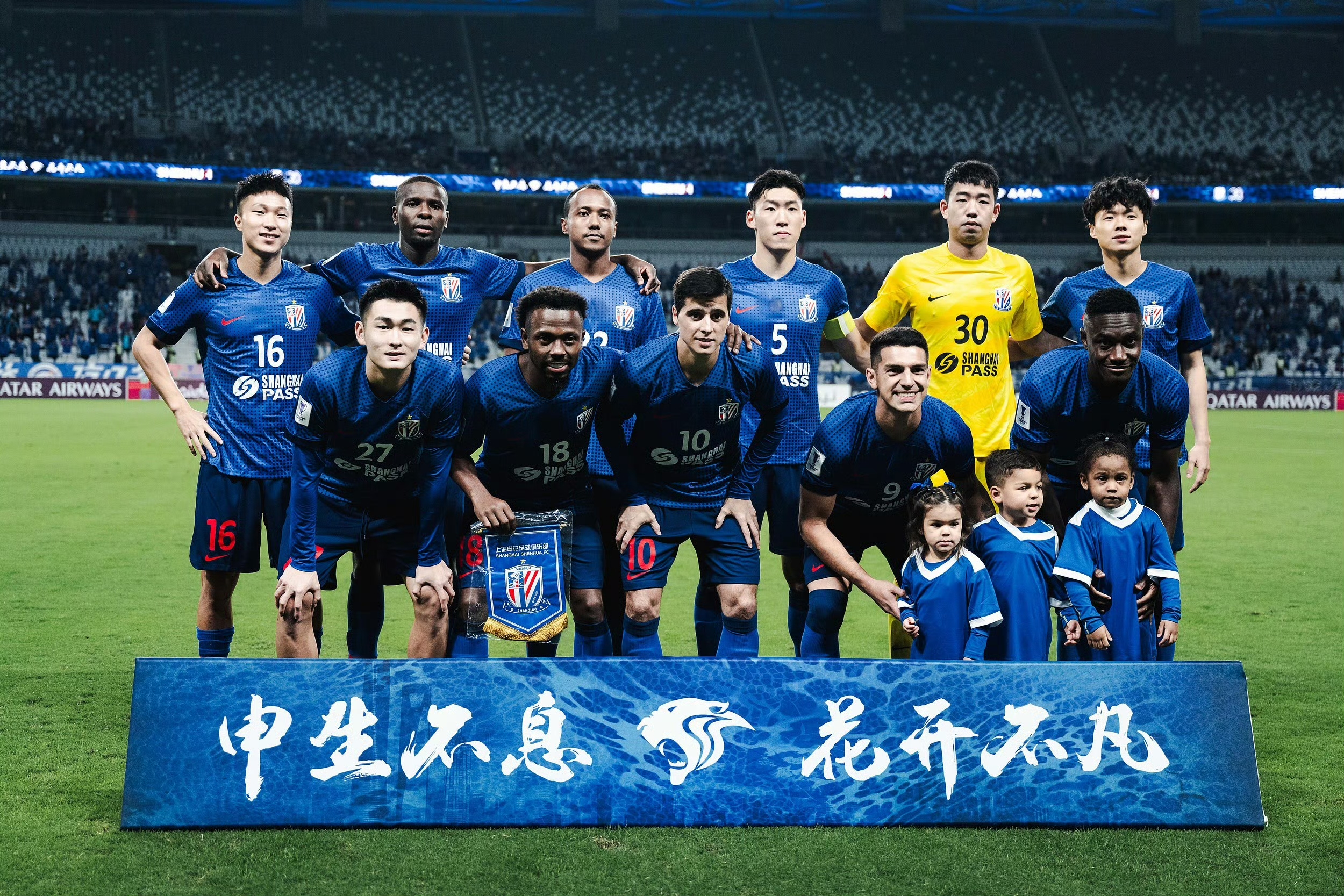 主场作战展现实力，球队取得胜利进决赛